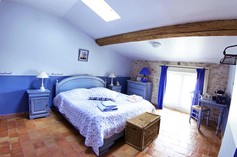 Bed and Breakfast L'abri Du Poète