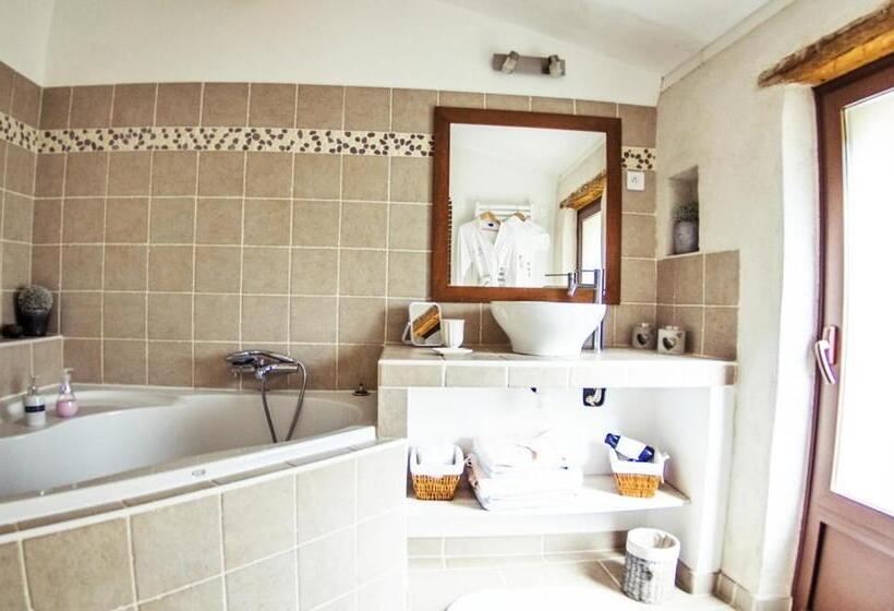 Bed and Breakfast L'abri Du Poète