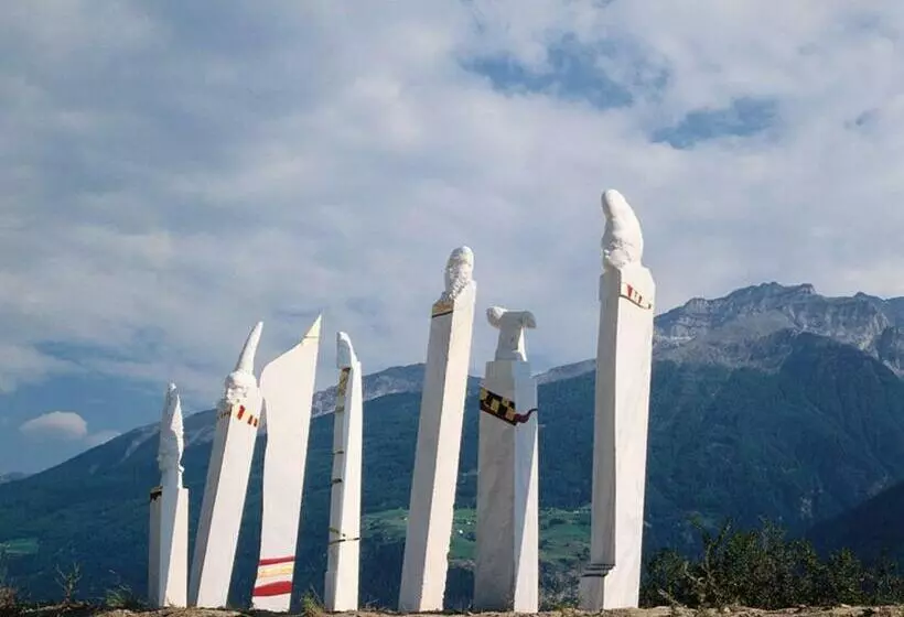 ホテル Gasthof Zur Sonne