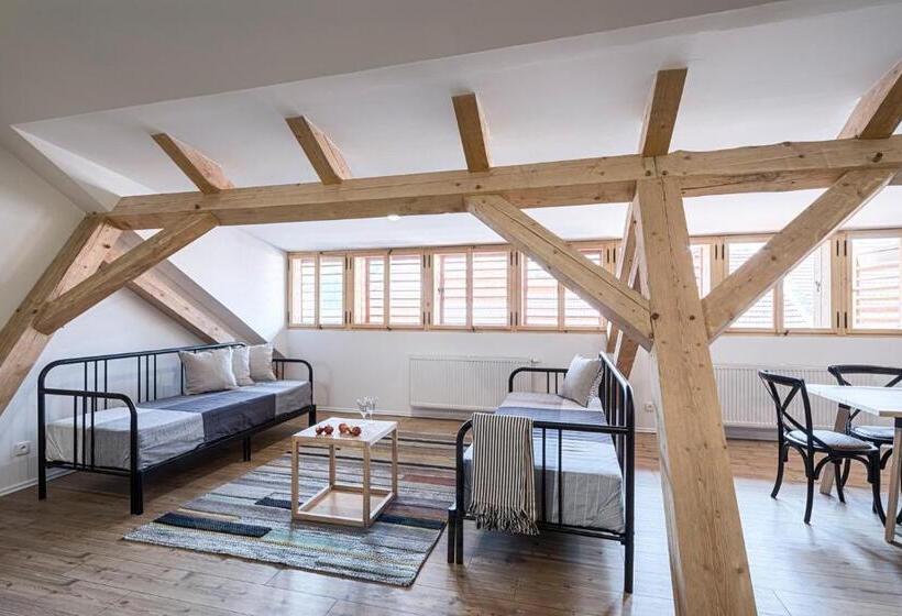 בית מלון כפרי Pivovar Lobeč