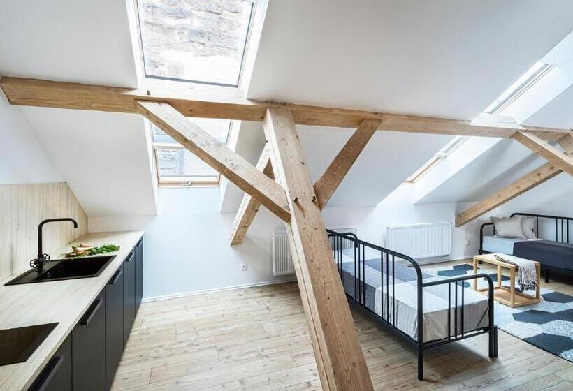 בית מלון כפרי Pivovar Lobeč