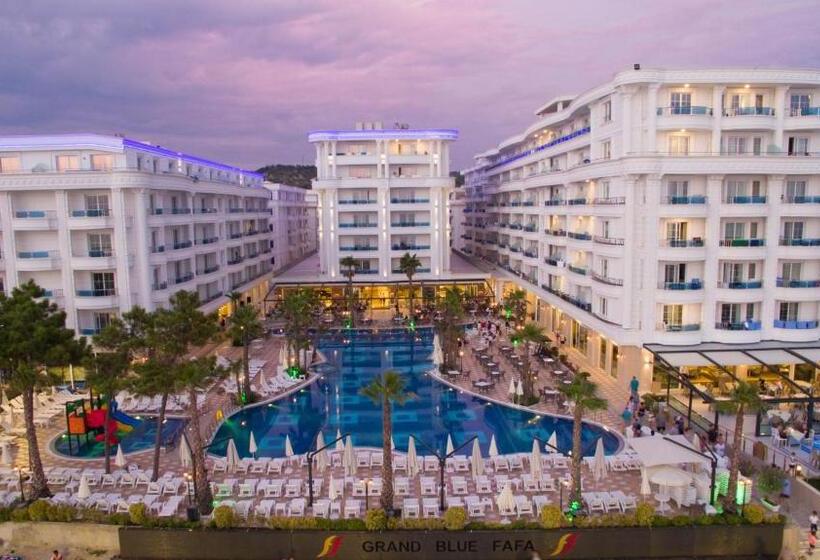 Grand Blue Fafa Resort & Spa