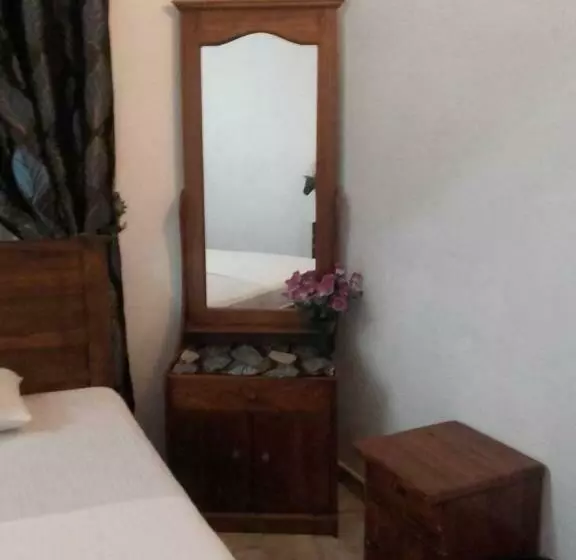 پانسیون Kavee Guest