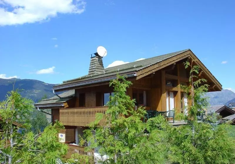 Eurogroup Les Chalets De La Tania