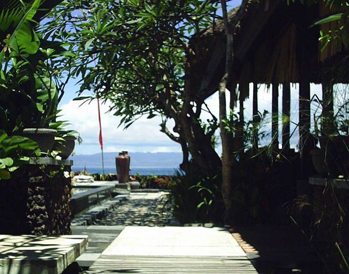 בית מלון כפרי Alam Asmara Dive Resort