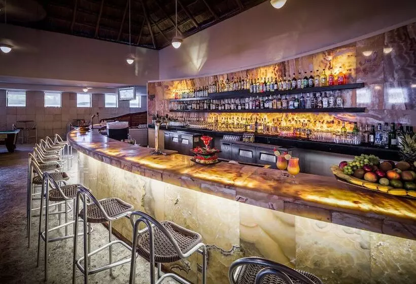 Hotel Bluebay Grand Esmeralda - All Inclusive