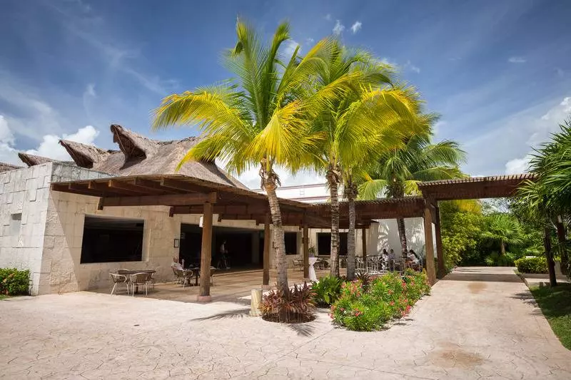 Hotel Bluebay Grand Esmeralda - All Inclusive