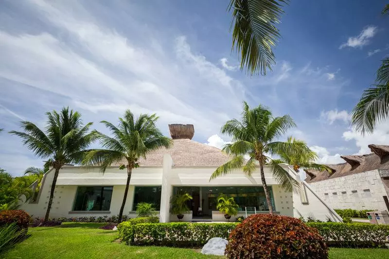 Hotel Bluebay Grand Esmeralda - All Inclusive