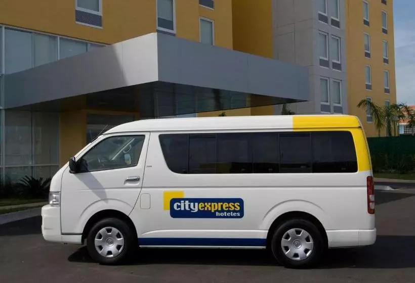 Отель City Express Coatzacoalcos