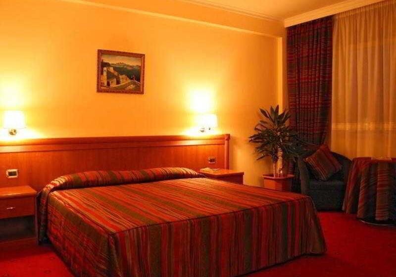 בית מלון כפרי Continental