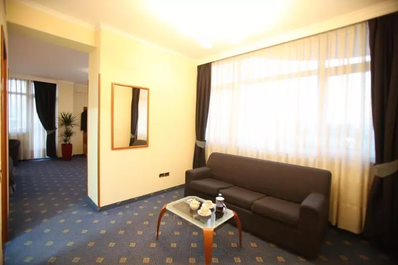 ホテル Continental