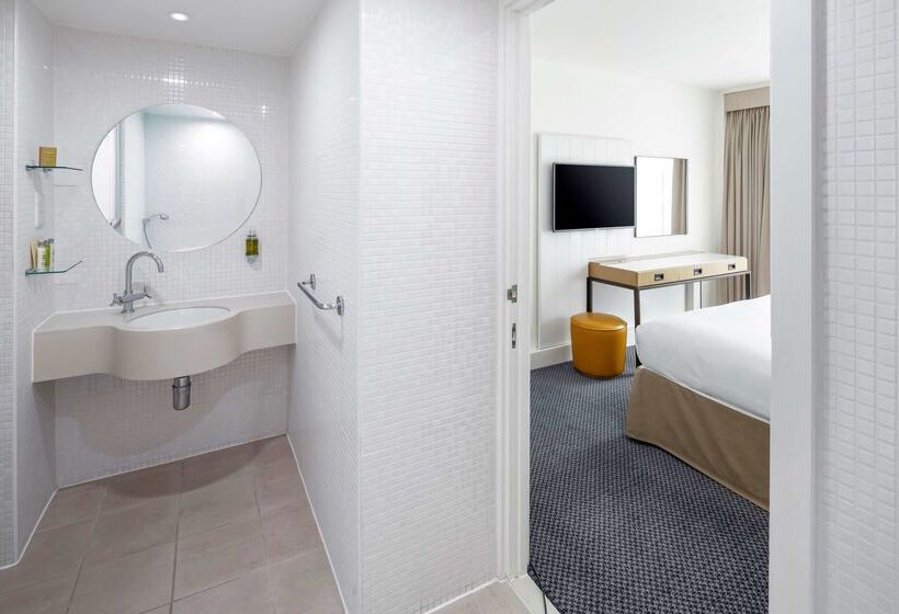 فندق Doubletree By Hilton  Manchester  Piccadilly