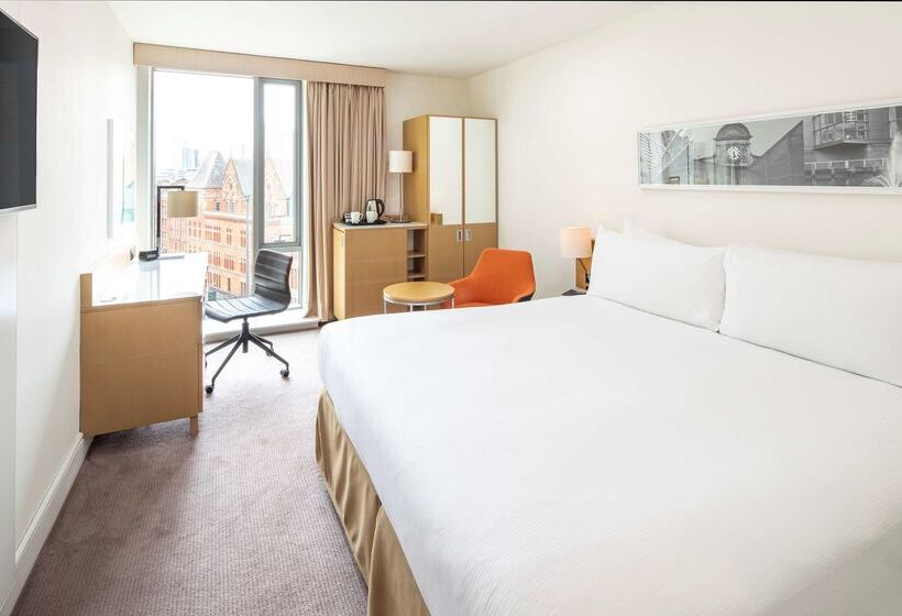 فندق Doubletree By Hilton  Manchester  Piccadilly