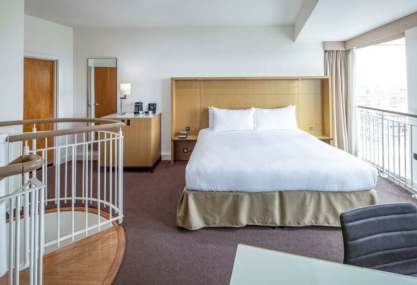 فندق Doubletree By Hilton  Manchester  Piccadilly