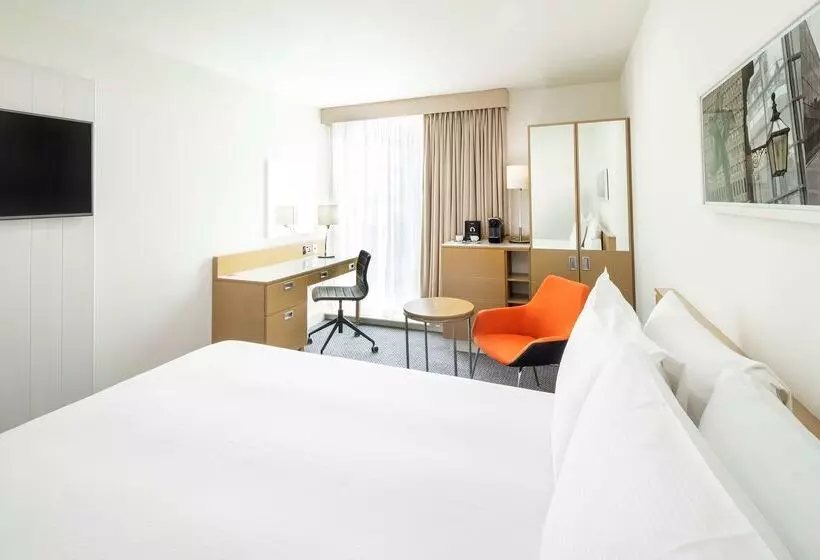 Hotel Doubletree By Hilton  Manchester  Piccadilly