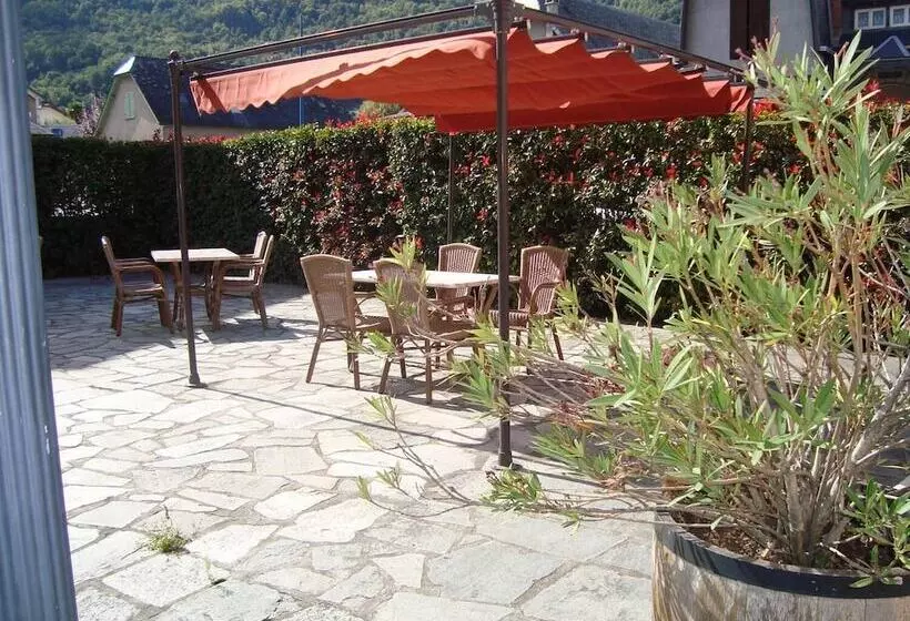 Отель Grand Hôtel De France