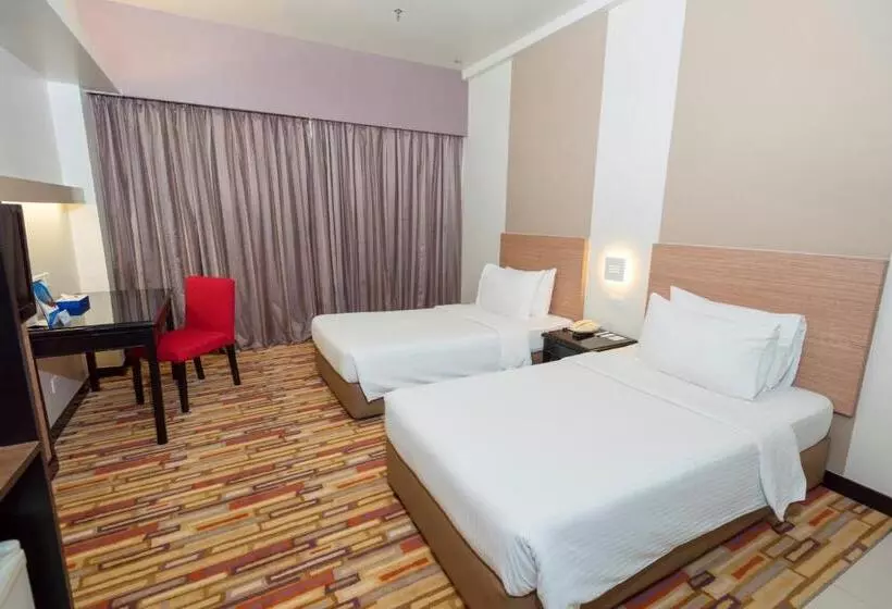 ホテル Harbour View