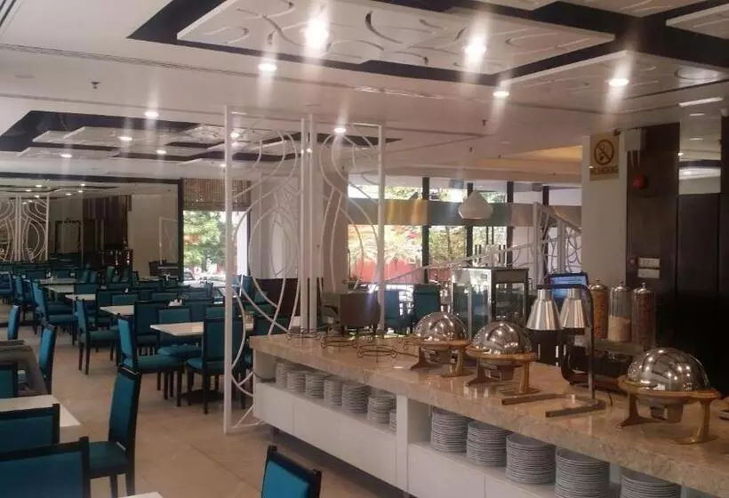 ホテル Harbour View