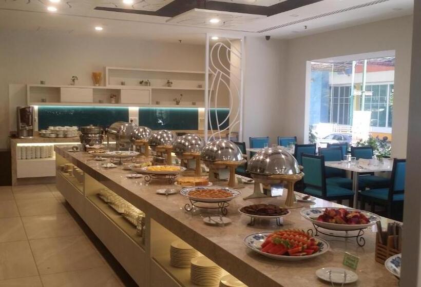 فندق Harbour View