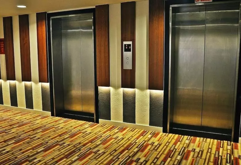 ホテル Harbour View