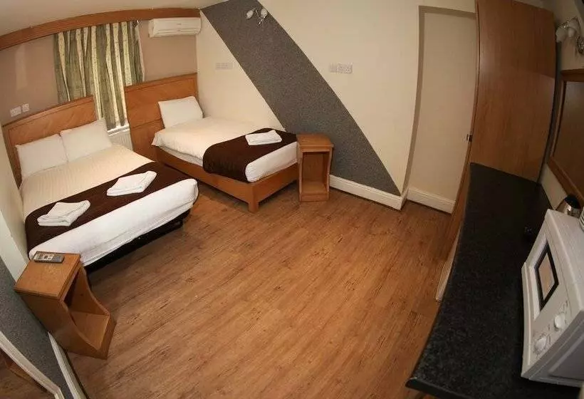 בית מלון כפרי Bob W Holland Park London