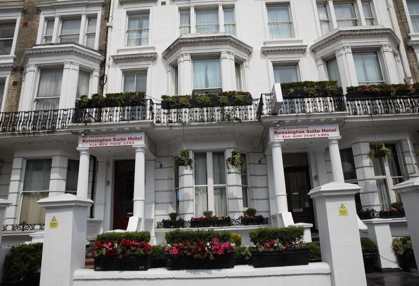 هتل Bob W Holland Park London