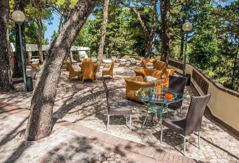 호텔 La Pineta Park