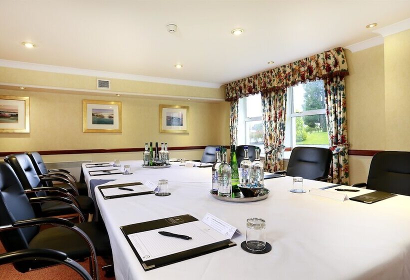 ホテル Macdonald Crutherland House