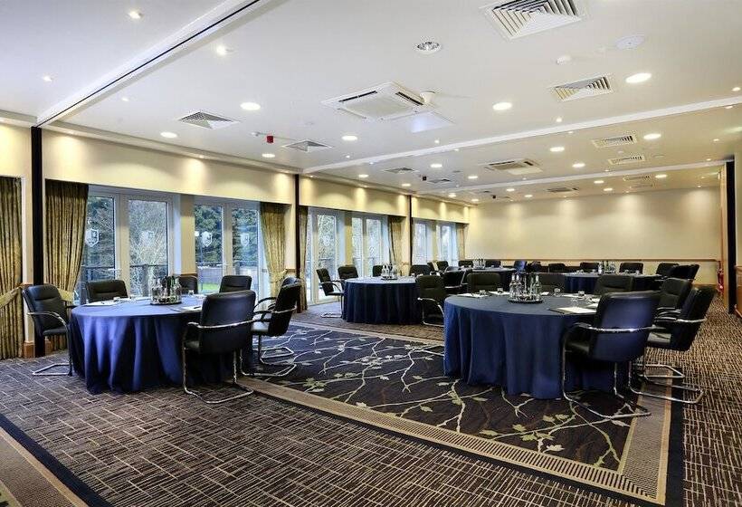 ホテル Macdonald Crutherland House