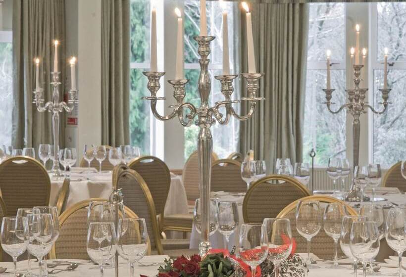 ホテル Macdonald Crutherland House