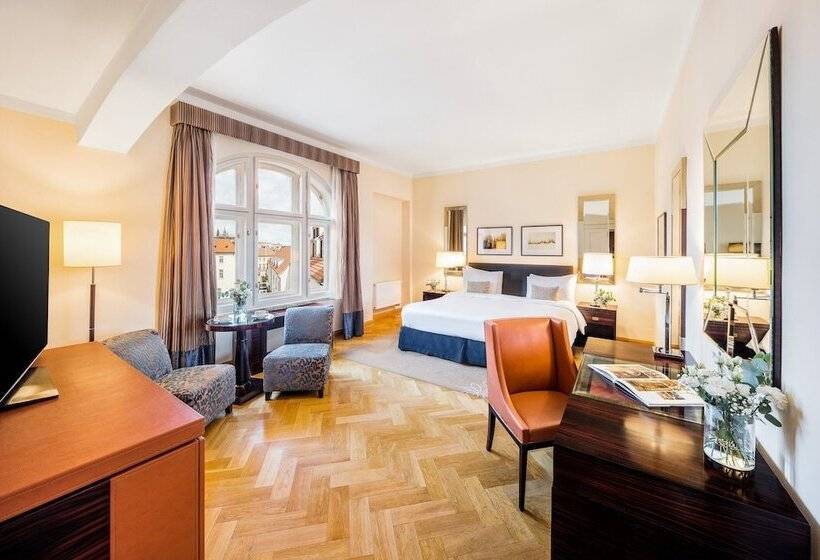 هتل Mandarin Oriental Prague