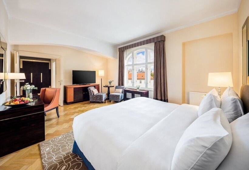 هتل Mandarin Oriental Prague