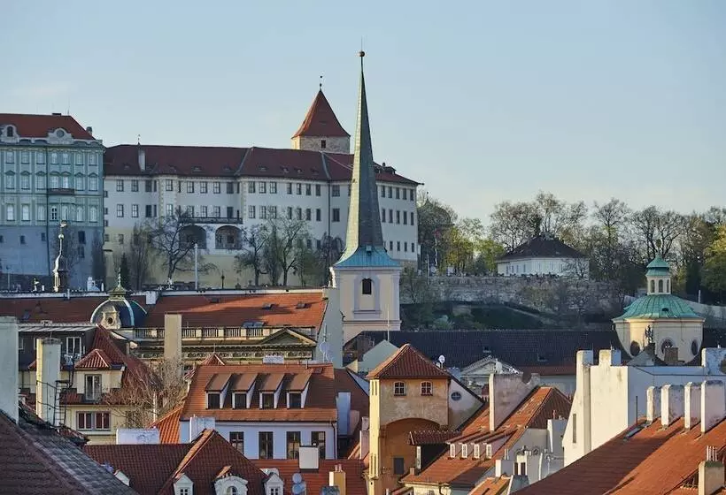 هتل Mandarin Oriental Prague