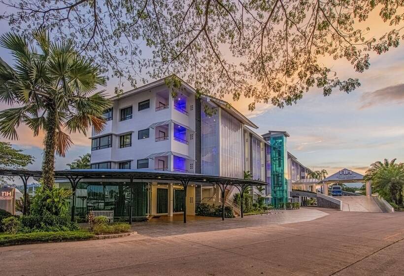 فندق NH Boat Lagoon Phuket Resort