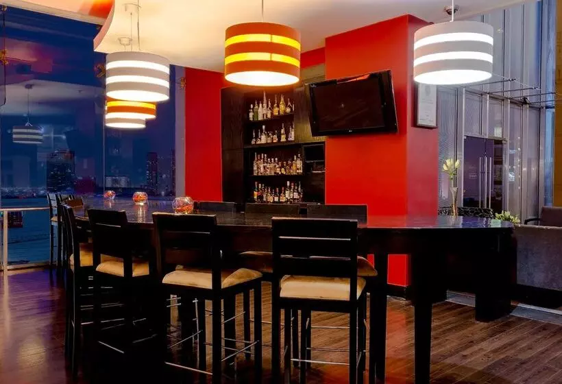 هتل NH Collection Mexico City Santa Fe