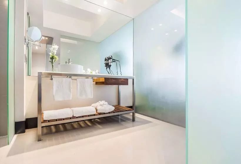 هتل NH Collection Mexico City Santa Fe