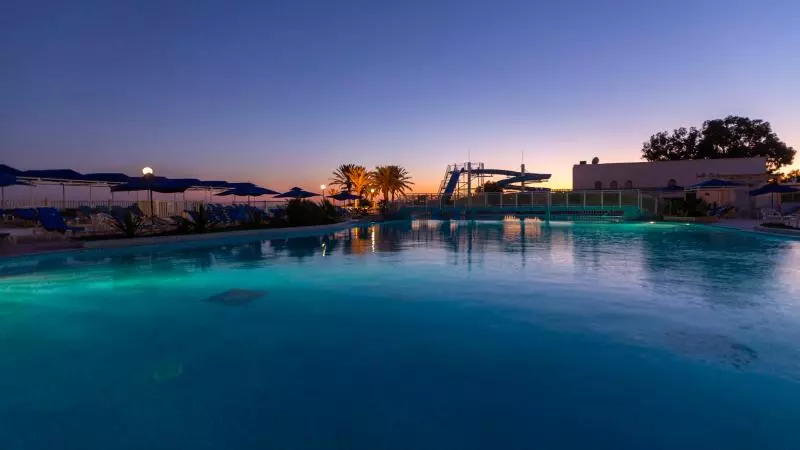 هتل Samira Club   Caters To Couples