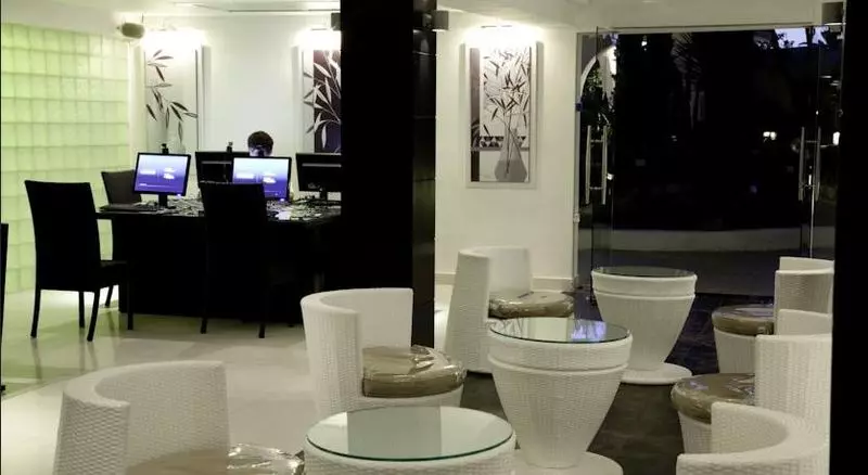 هتل Samira Club   Caters To Couples