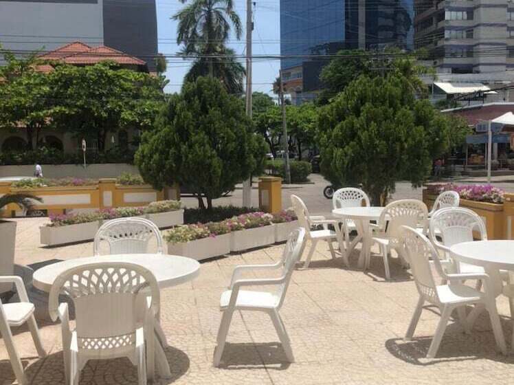 ホテル San Martin Cartagena