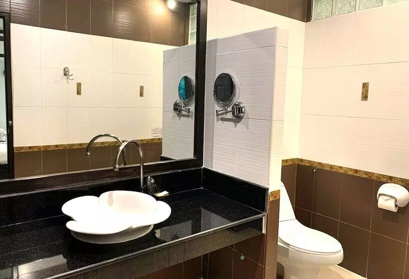 Hotel Sand Sea Beach Resort