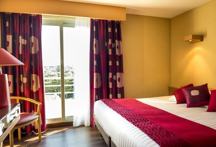 Отель Hôtel Spa Du Beryl St Brévin L Océan