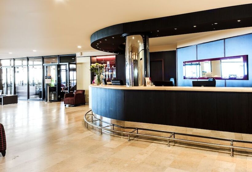 Отель Hôtel Spa Du Beryl St Brévin L Océan