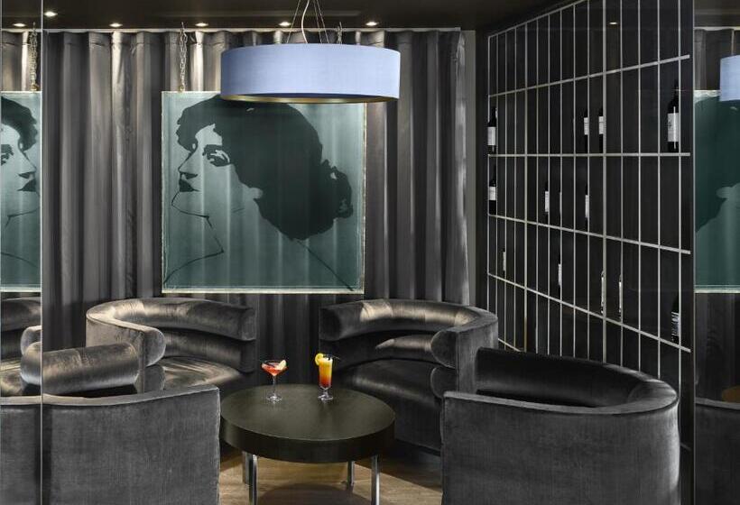 Radisson Blu Waterfront Hotel, Jersey