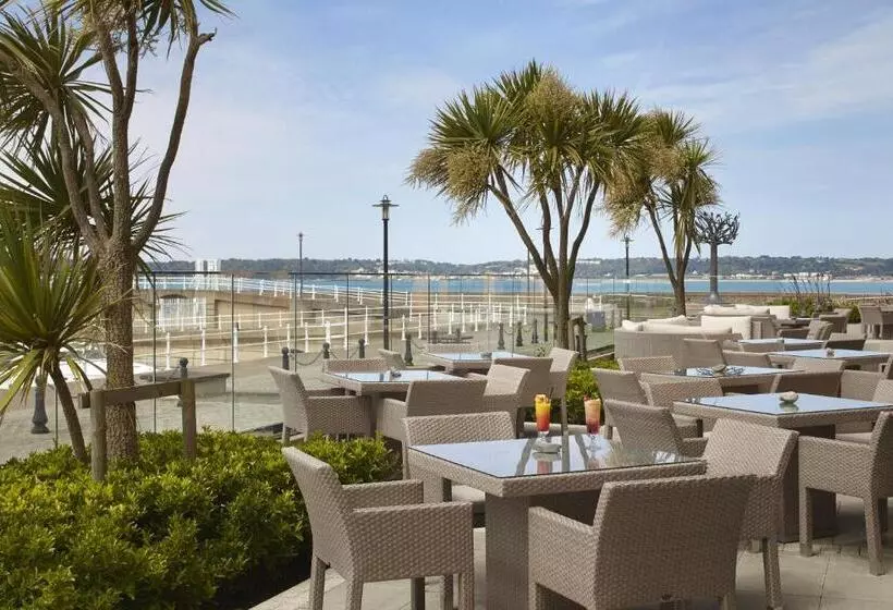 Radisson Blu Waterfront Hotel, Jersey