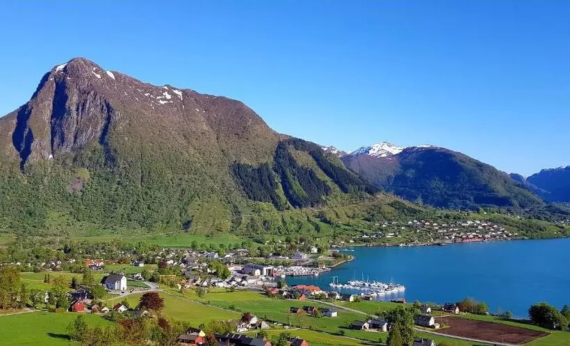 Rosendal Fjordhotel