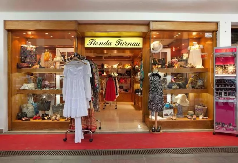 Apartamentos Playa Es Cana