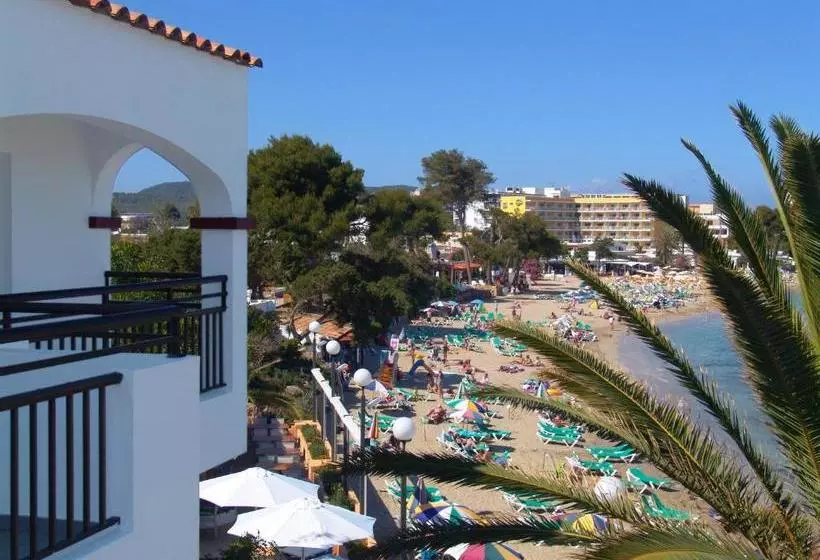 Apartamentos Playa Es Cana