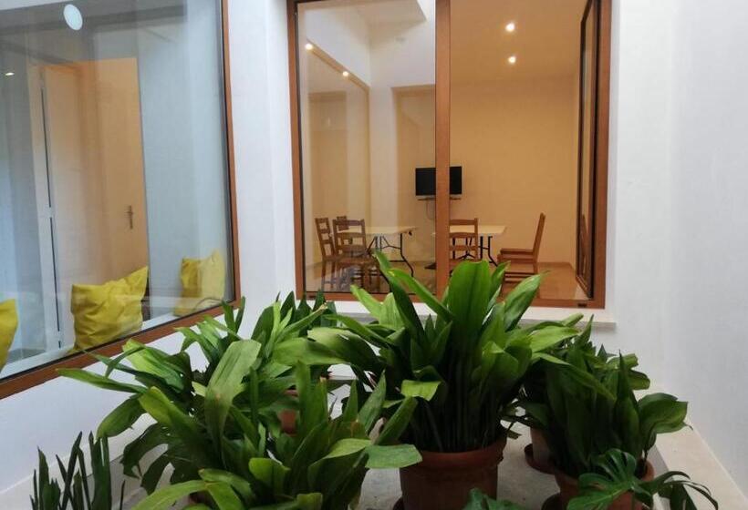 Apartamentos Villa Primera