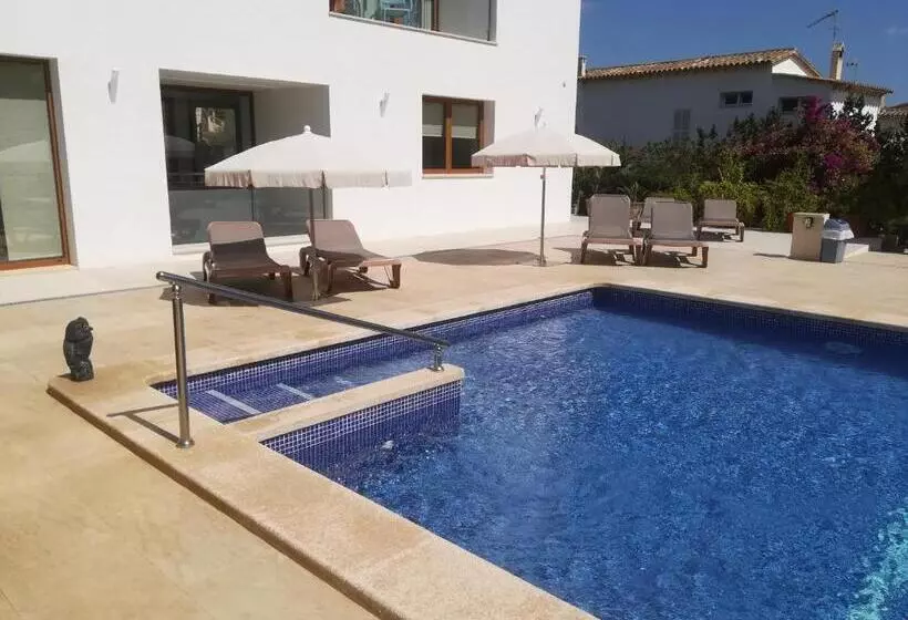 Apartamentos Villa Primera