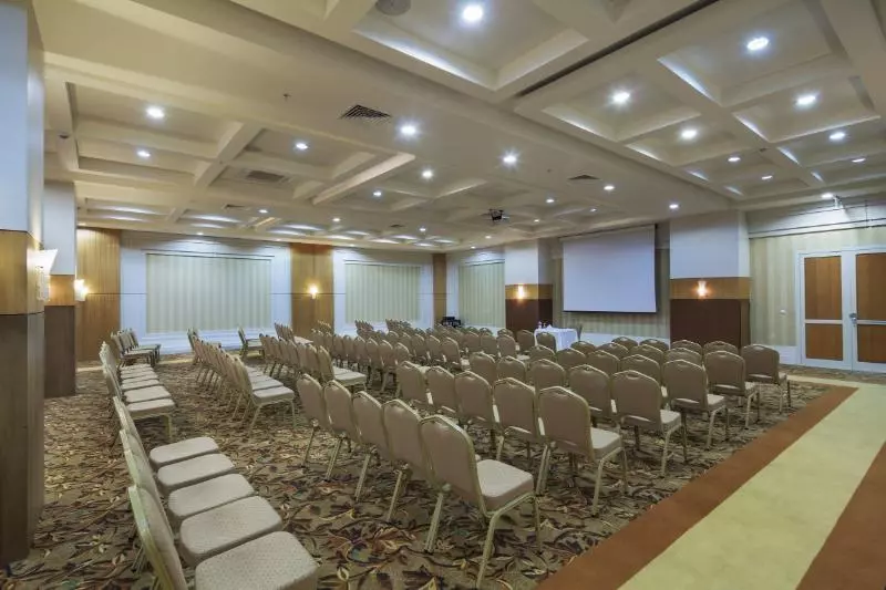 Crystal Family Resort & Spa   Ultimate All Inclusive